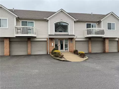 1444 Buckingham Gate, Cuyahoga Falls, OH 44221