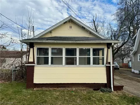 633 Winans Ave, Akron, OH 44306