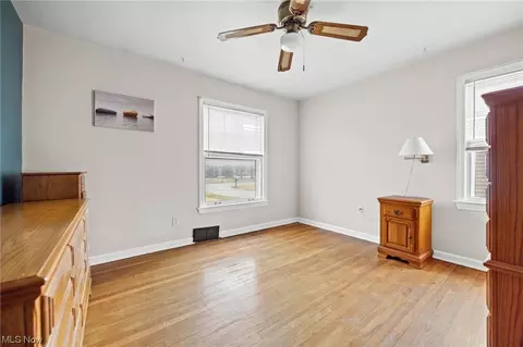 6454 Crossview Rd, Seven Hills, OH 44131 photo 12