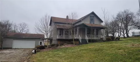 6052 Alabama SW, Navarre, OH 44662