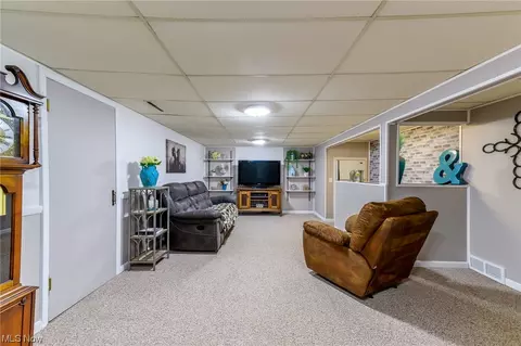 4923 Quincy St NW, Canton, OH 44708 photo 13