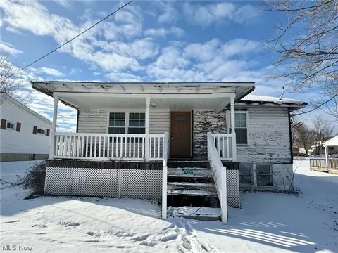 526 Virginia, Hopedale, OH 43976
