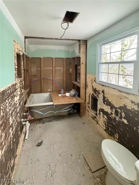 1 Oakmont Rd, Wheeling, WV 26003 photo 12
