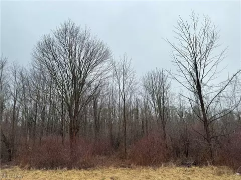 V/l 2 Bates Road, Madison, OH 44057