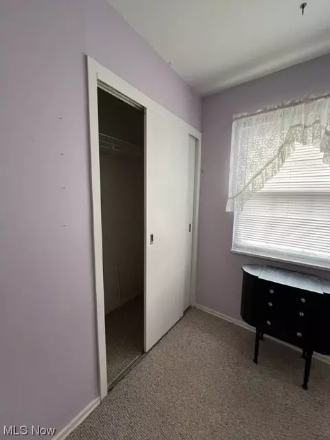 265 E 235th St, Euclid, OH 44123 photo 8