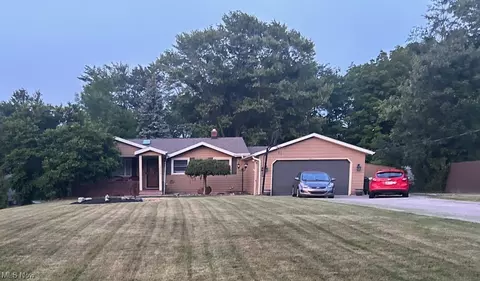 15379 Carol, Strongsville, OH 44136