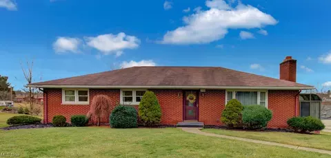 335 2nd St SW, Carrollton, OH 44615