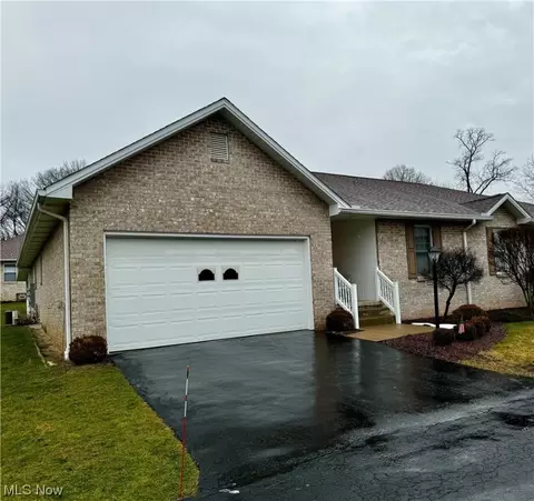 183 Mathews Rd #A, Boardman, OH 44512