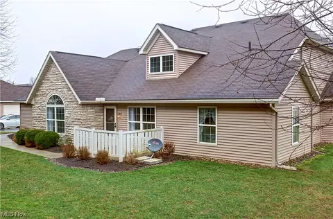 1417 Pebble Chase Cir NE, Massillon, OH 44646
