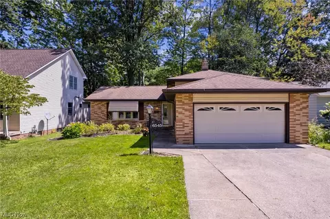 6545 Forest Gln, Solon, OH 44139