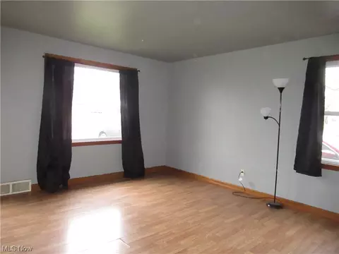 275 Afton Ave, Boardman, OH 44512 photo 5