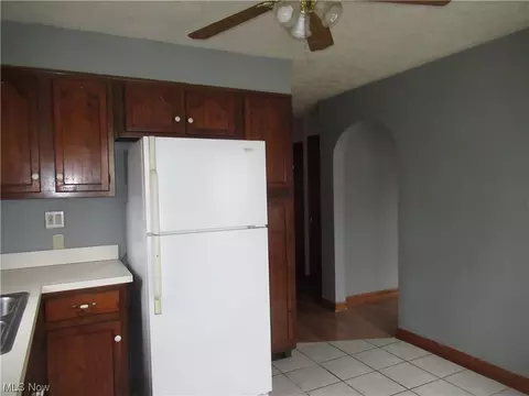 275 Afton Ave, Boardman, OH 44512 photo 9