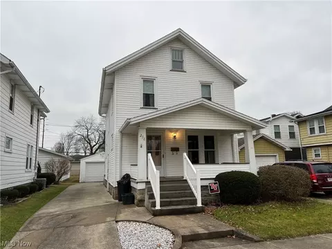 258 Ross Ave NW, New Philadelphia, OH 44663