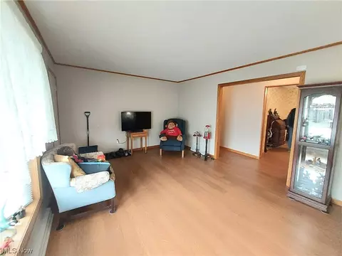 2930 Aberdeen Ave, Ashtabula, OH 44004 photo 6