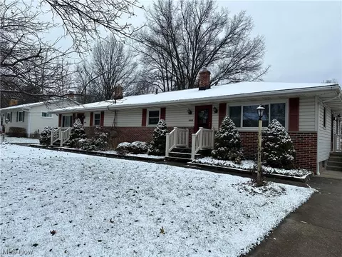 3909 And 3913 Genevieve, Stow, OH 44224