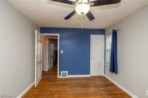 15500 Benhoff Dr, Maple Heights, OH 44137 photo 16