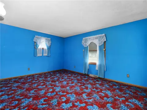 446 Lorain, Elyria, OH 44035 photo 13