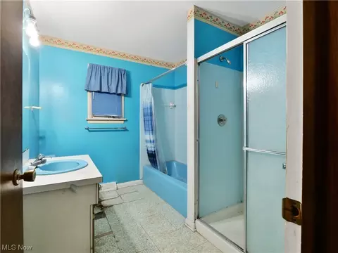 446 Lorain, Elyria, OH 44035 photo 12