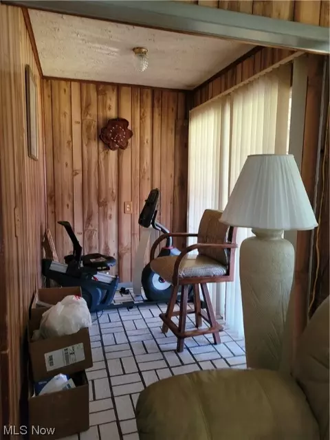 42285 Wilbur St, Elyria, OH 44035 photo 6
