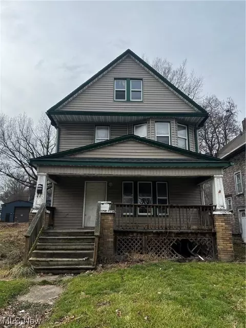 430 S Arlington St, Akron, OH 44306