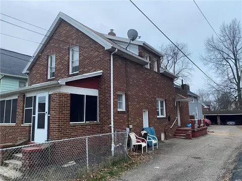 432 Lovisa St, Akron, OH 44311