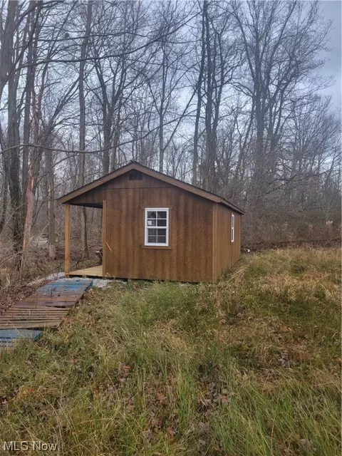 Dock, Madison, OH 44057 photo 2