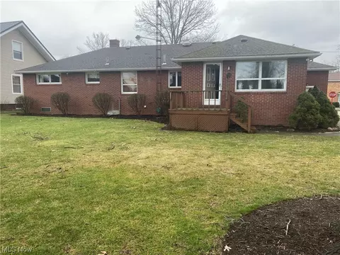 2305 Lakeside Ave NW, Canton, OH 44708 photo 13