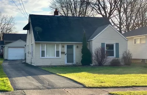 1549 Bancroft Ave, Youngstown, OH 44514