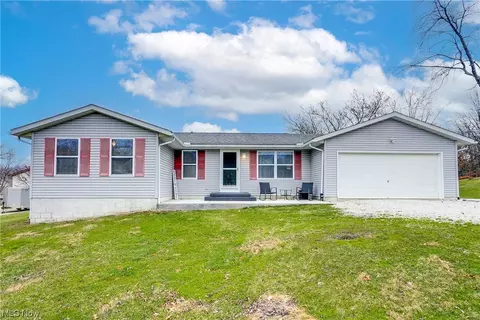 249 Mount Pleasant, Clinton, OH 44216