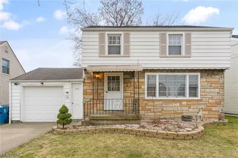 224 Creed St, Struthers, OH 44471