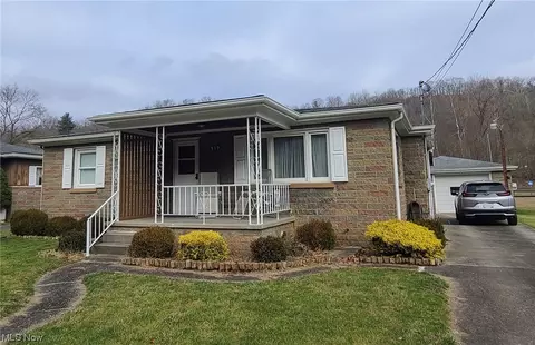 517 Liberty St, Dillonvale, OH 43917