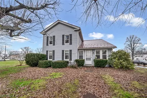 258 E Main, Conneaut, OH 44030 photo 3
