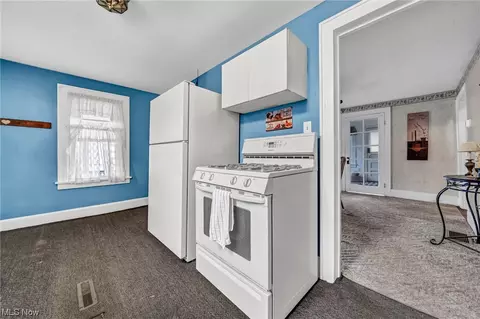 258 E Main, Conneaut, OH 44030 photo 16