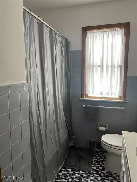 293 E 280, Euclid, OH 44132 photo 17