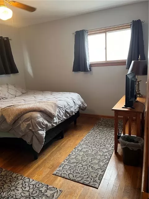 293 E 280, Euclid, OH 44132 photo 12
