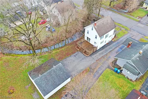 280 Maplewood Ave, Struthers, OH 44471 photo 35