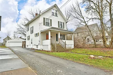 280 Maplewood Ave, Struthers, OH 44471 photo 2