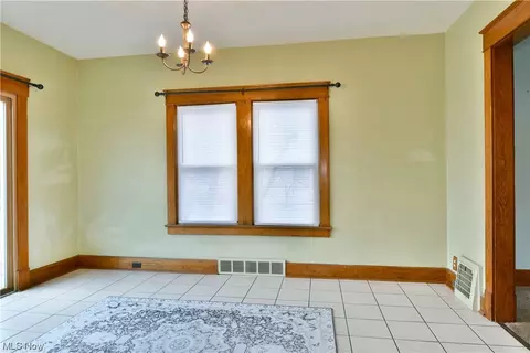 280 Maplewood Ave, Struthers, OH 44471 photo 13