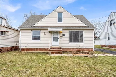 20771 N Vine Ave, Euclid, OH 44119