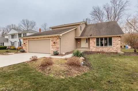 29915 Sequoia Trl, Westlake, OH 44145