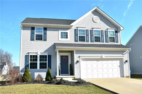 6327 Winter Foe Trl, Lorain, OH 44053