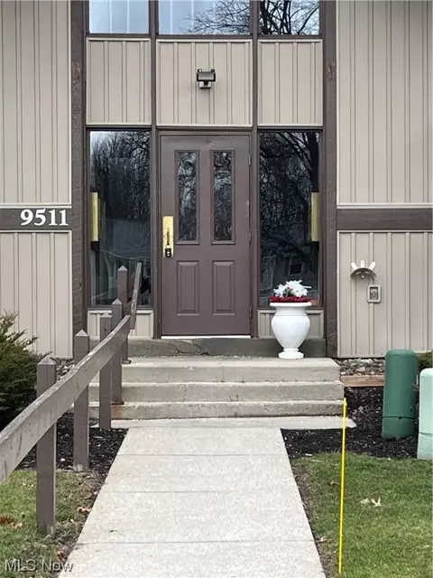 9511 Sunrise, North Royalton, OH 44133