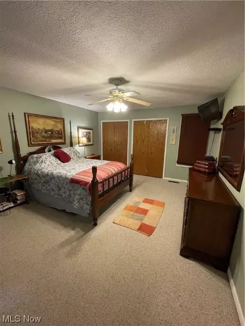 Bedroom - 1452 Loop Rd, Kent, OH 44240 photo 5 of 5
