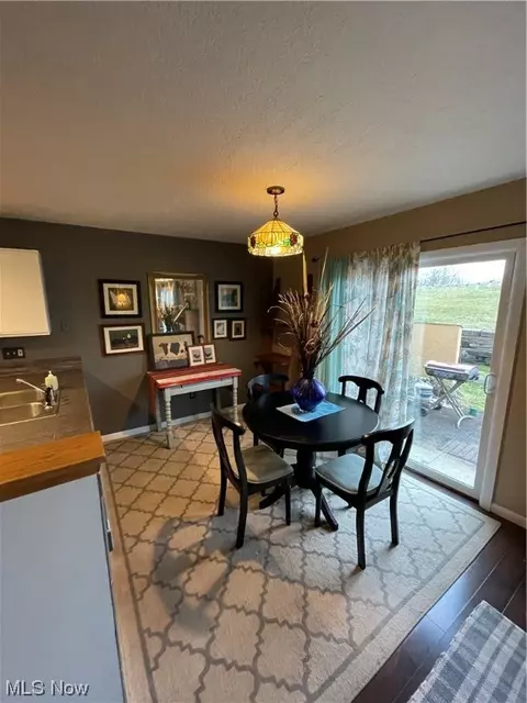 Dining - 1452 Loop Rd, Kent, OH 44240 photo 1 of 1