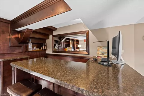 Kitchen - 5519 Riveredge Dr, Elyria, OH 44035 photo 6 of 6