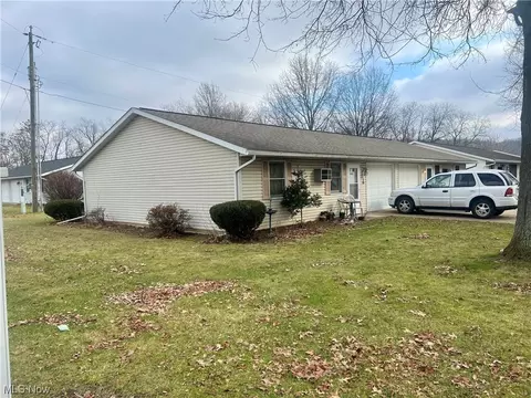 846 Lincoln Dr NE, Strasburg, OH 44680