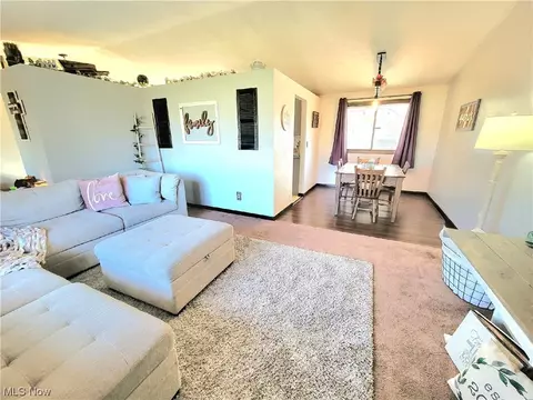 2001 W 39th St, Lorain, OH 44053 photo 4