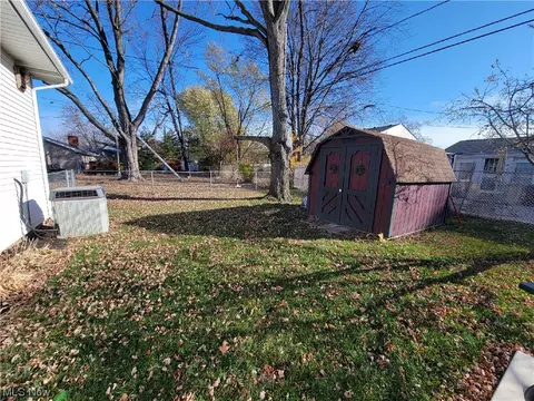 2001 W 39th St, Lorain, OH 44053 photo 34