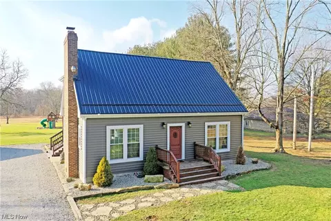 1881 Warner Rd NE, Vienna, OH 44473
