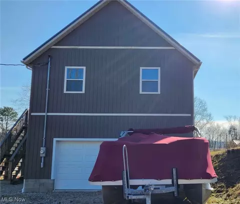 23520 Peterson, Senecaville, OH 43780